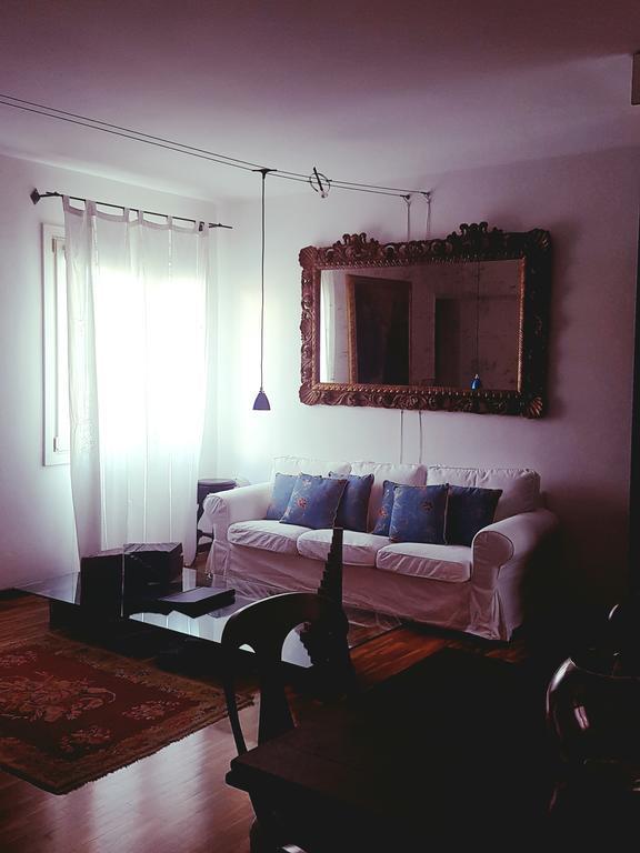 Appartamento Garden Ca' Rezzonico Venesia Ruang foto